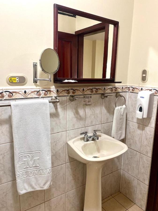Hotel D'Mario Lago Agrio Экстерьер фото